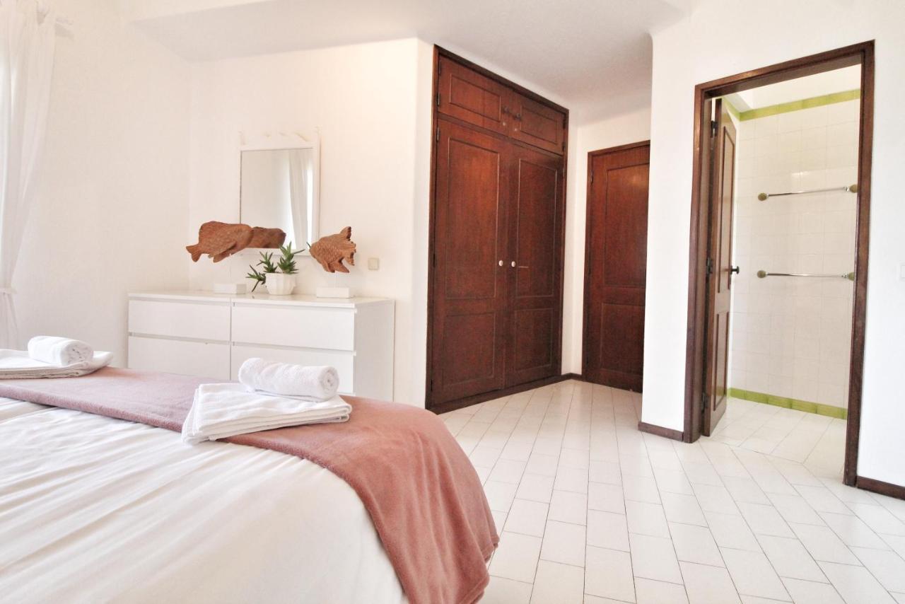 T3 Holiday Cottage Near The Beach | C225 Porches  Eksteriør billede