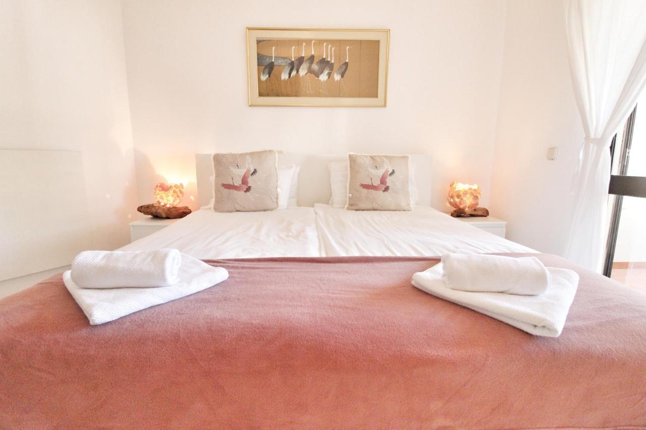 T3 Holiday Cottage Near The Beach | C225 Porches  Eksteriør billede