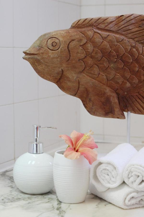 T3 Holiday Cottage Near The Beach | C225 Porches  Eksteriør billede